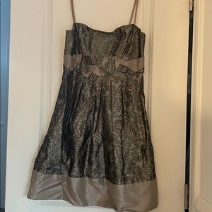 Beautiful short fitted bcbg dress
